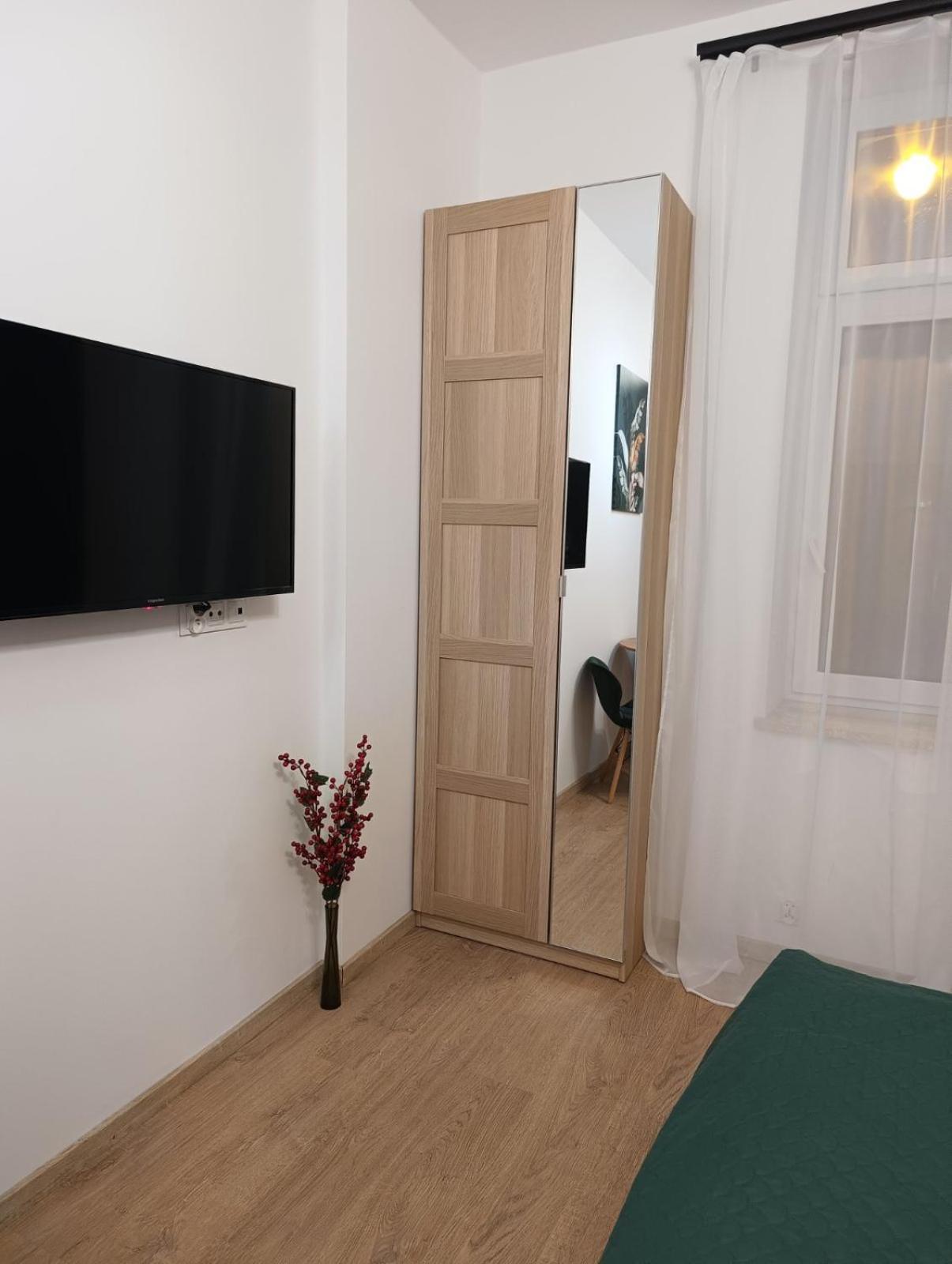 Mh Apartments Rzeszow Ngoại thất bức ảnh